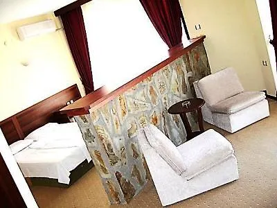 West Ada Hotel&Spa Κουσάντασι Ξενοδοχείο